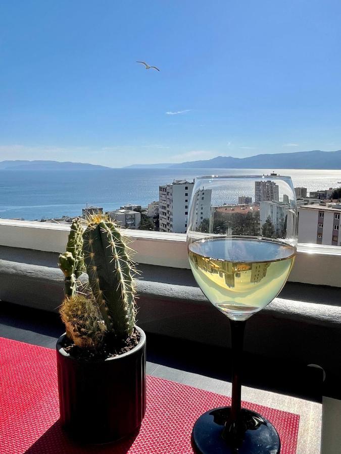 Adria Sky Apartment Rijeka Ngoại thất bức ảnh